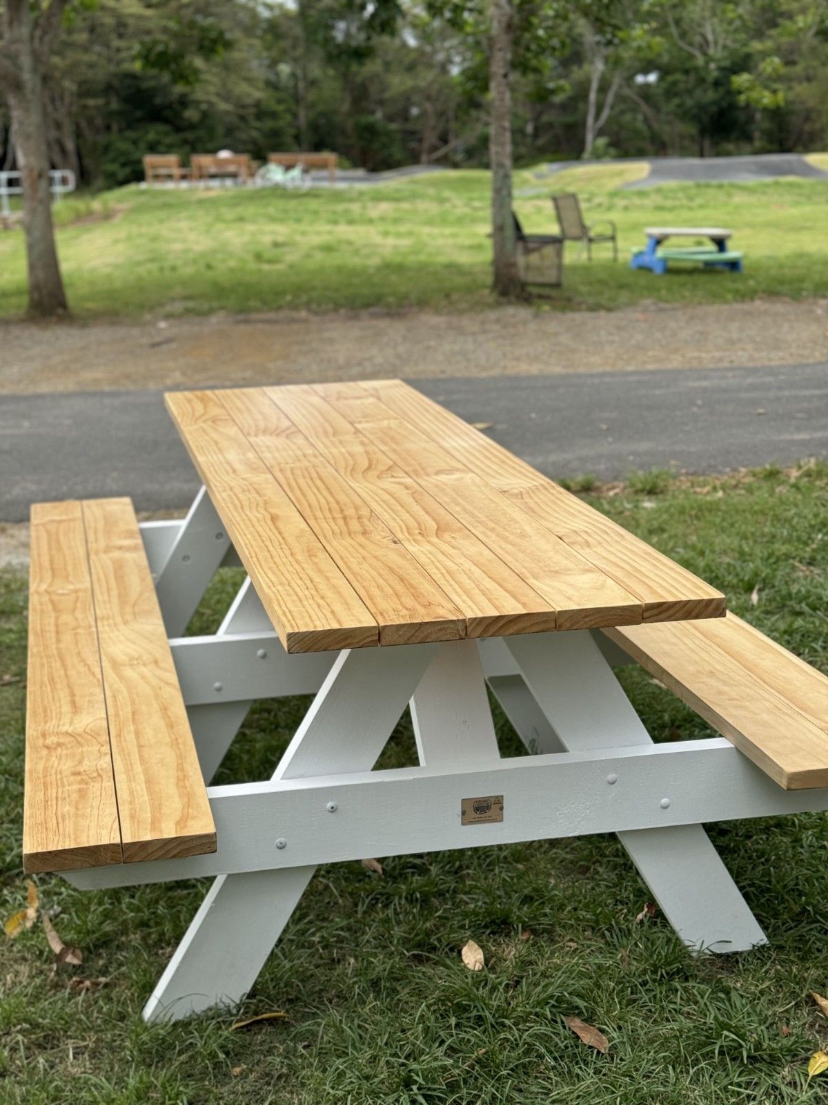 Heavy Duty Picnic Table